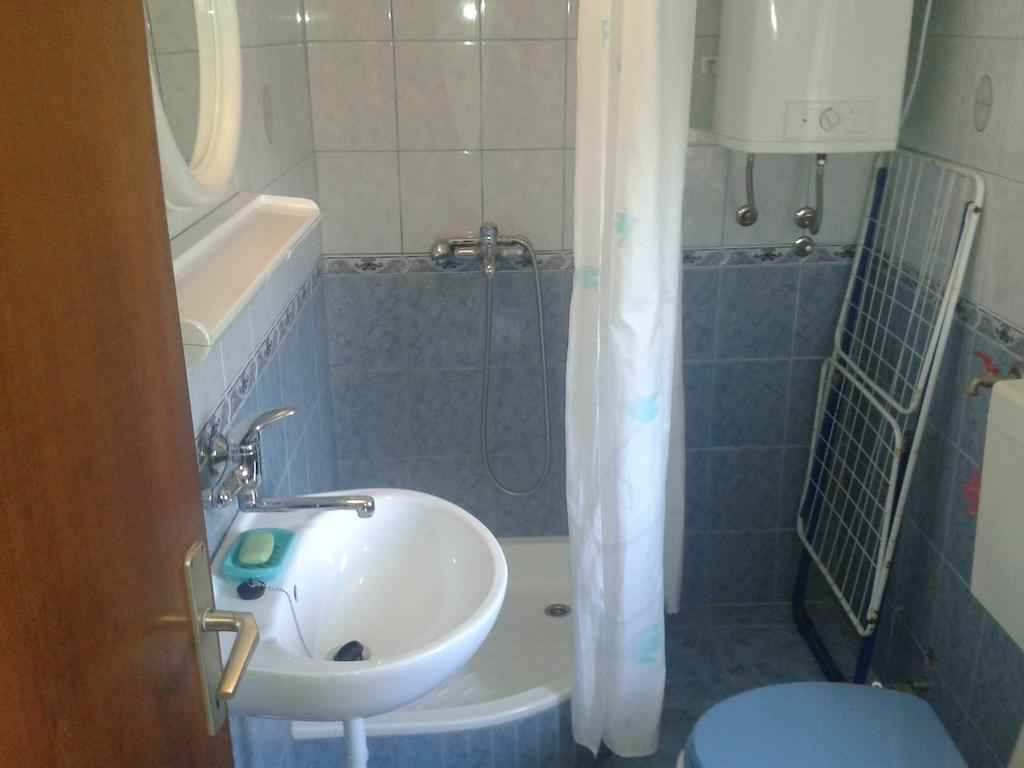 Apartments Zdenka Rogoznica  Zimmer foto